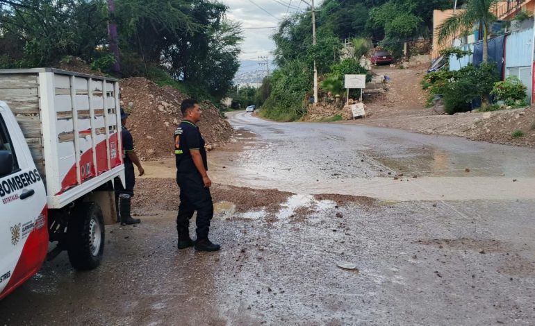 SGIRPCGRO atiende y brinda atención a la población por las tormentas en Tlapa, Gro