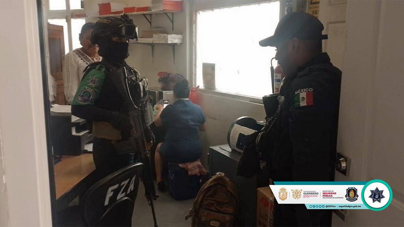 SSP Guerrero asegura 455 huevos de tortuga marina en autobús con ruta Acapulco–Chilpancingo, Gro