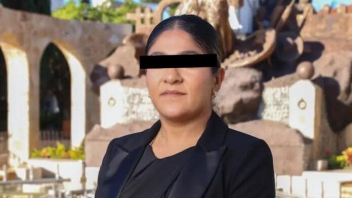 Funcionaria de Ixtapan de la Sal es detenida por vínculos con grupo criminal