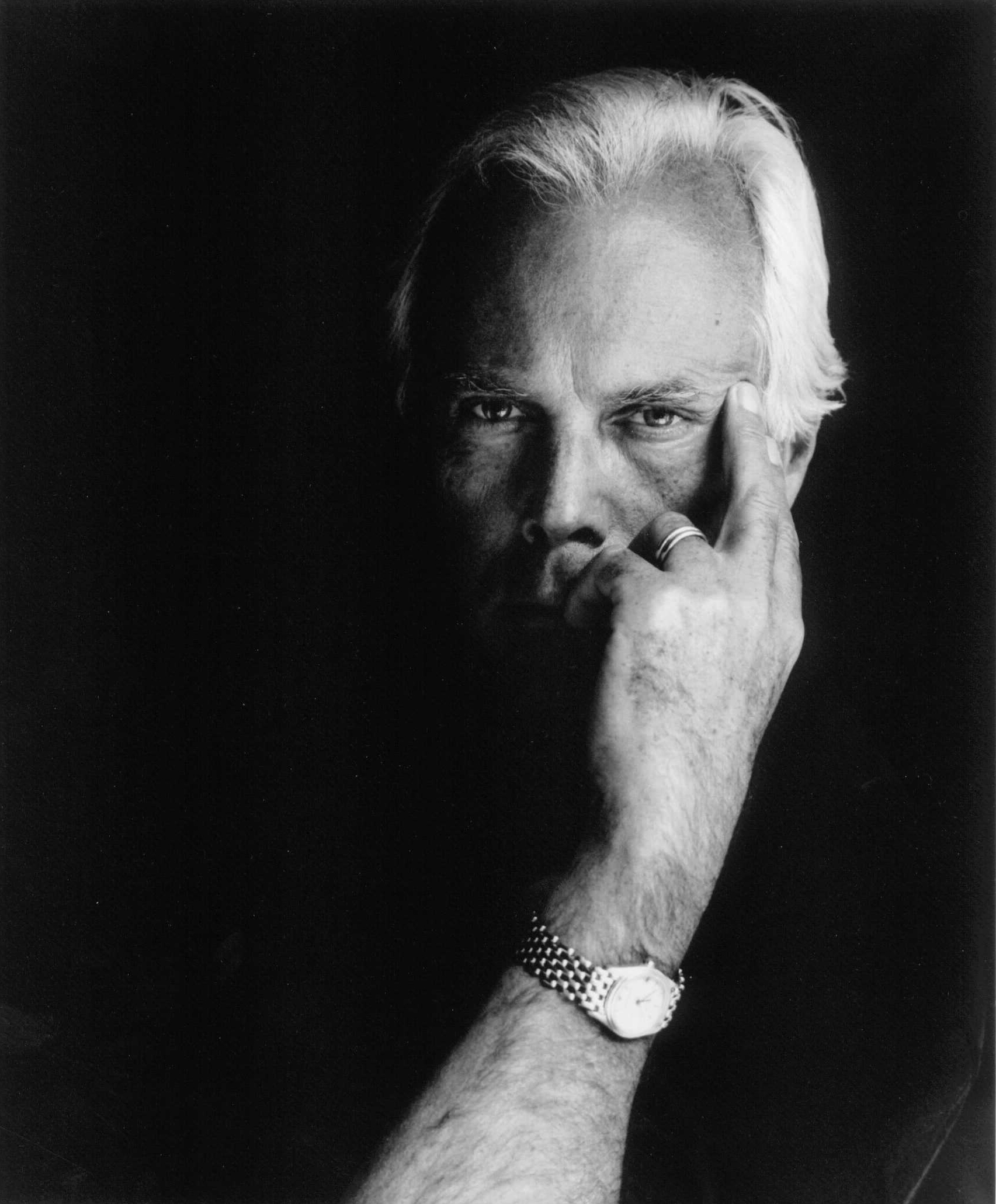 Se apaga el estilo eterno de Giorgio Armani