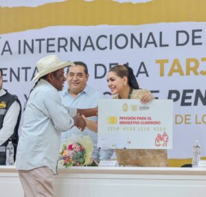 Gobierno de Guerrero presenta Tarjeta Dorada para adultos mayores con descuentos y apoyos