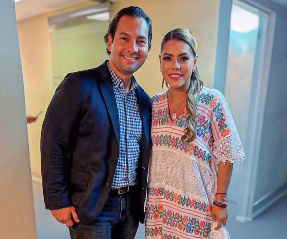 Raúl G. de la Cruz se encuentra con E. Salgado en el marco del cierre de gira de CS