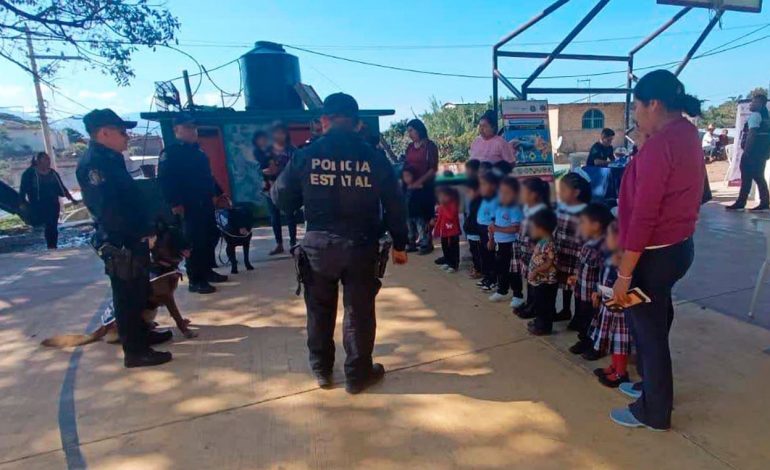 SSP Guerrero se suma a jornada social del Ejército Mexicano en José Joaquín de Herrer