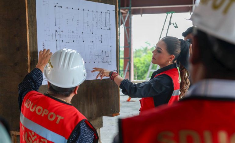 Evelyn Salgado Pineda supervisó los trabajos de rehabilitación del Polideportivo de Chilpancingo