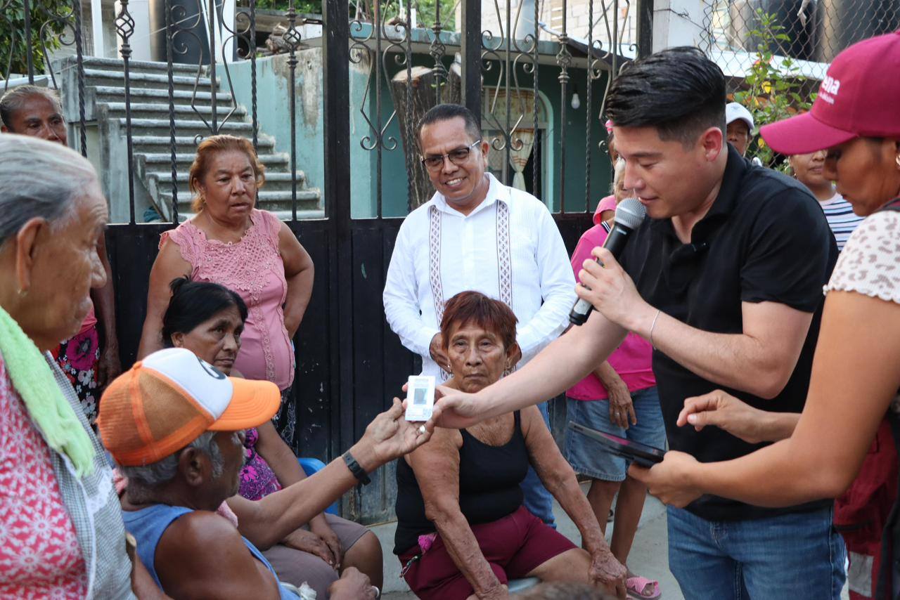 Morena Guerrero avanza en su organización interna con entrega de credenciales a la militancia