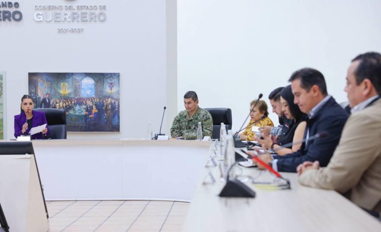 E. Salgado preside sesión de la Mesa de Coordinación en Chilpancingo