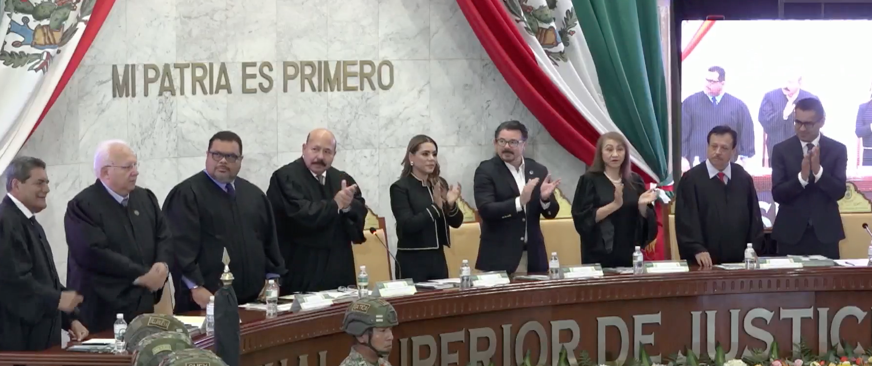 Evelyn Salgado asiste al Primer Informe del Presidente del TSJG, Magistrado Raymundo Salinas, en Chilpancingo