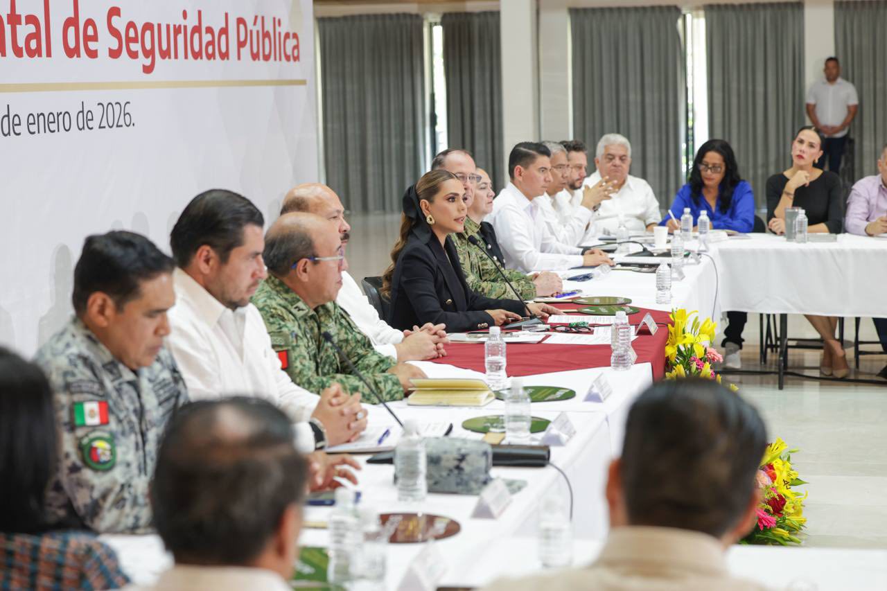 E. Salgado comparte fotos de la Sesión Ordinaria del Consejo Estatal de Seguridad Pública