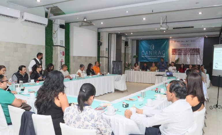 Fortalece gobierno estatal la salud mental laboral en empresas de Chilpancingo