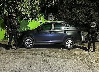 Policía Estatal recupera vehículo con reporte de robo en Acapulco