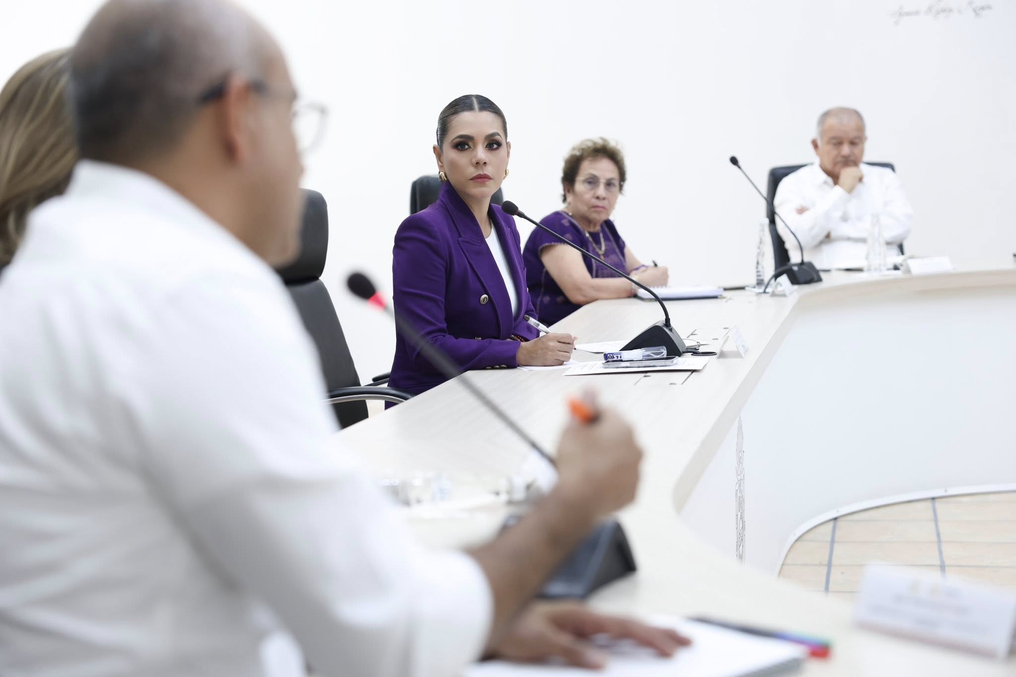 Gobierno de Guerrero revisa avances de programas y proyectos prioritarios