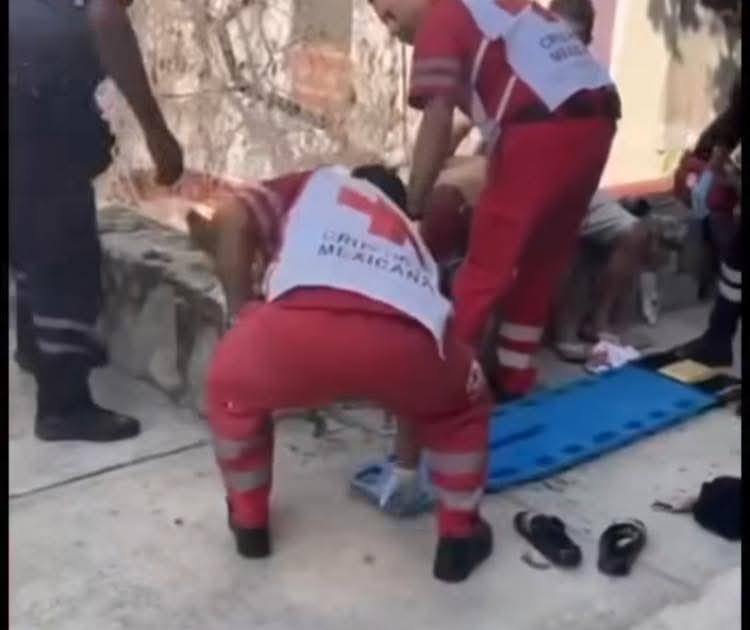 Muere hombre tras ser atacado con arma blanca por su pareja en Zihuatanejo