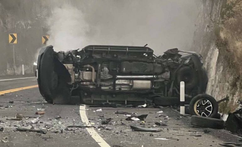 Fatal accidente en la Toluca-Zitácuaro deja tres muertos y dos heridos en Amanalco